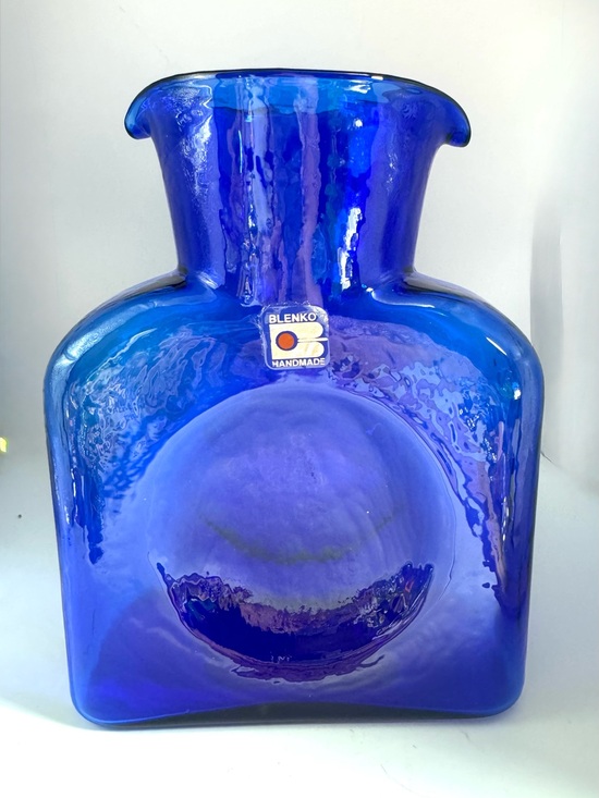 BLENKO Other - Blenko Hand Blown Cobalt Blue Water Bottle/Vase w/sticker